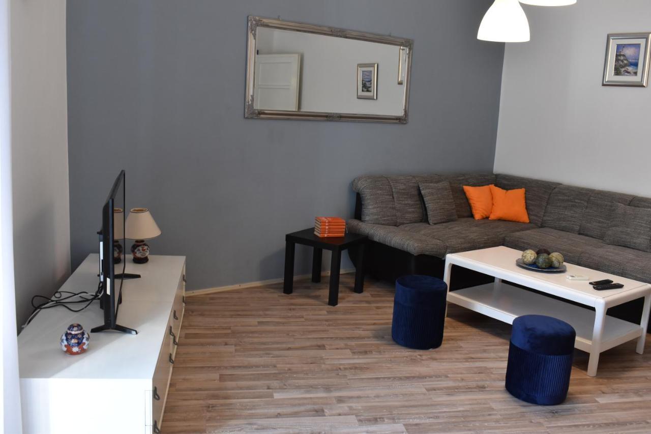 Apartment Riviera Pula Ngoại thất bức ảnh